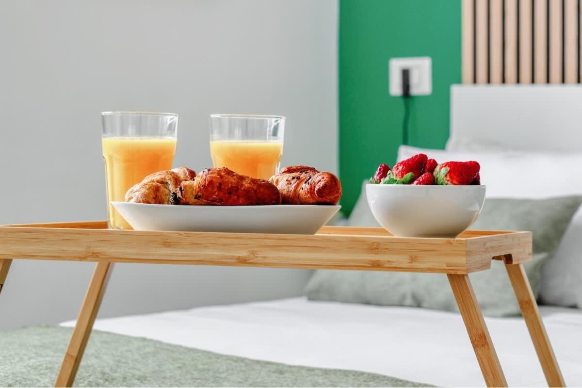 Oasis Suite - Subway 50 Meters Just 5 Minutes From Duomo Milaan Buitenkant foto